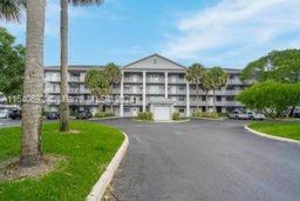 Whitehall Of Pine Island Ridge, 1522 Whitehall Dr #306, Davie, Florida 33324, image 1