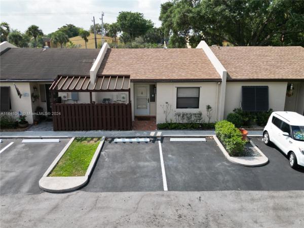 Rainbow Lakes Villas, 9294 NW 17th Pl #9294, Pembroke Pines, Florida 33024, image 1