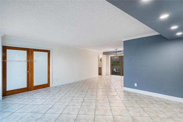The Flats At Morningside, 5701 Biscayne Blvd #401, Miami, Florida 33137, image 3