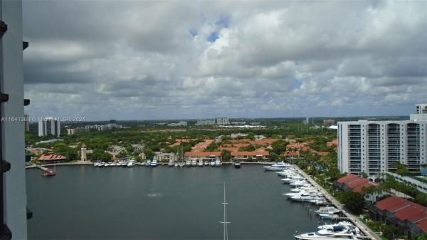 South Tower At The Point, 21055 Yacht Club Dr #1805, Aventura, Florida 33180, image 1