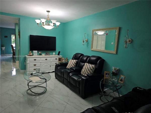 Vista Al Lago, 4677 NW 9th St #103, Miami, Florida 33126, image 1