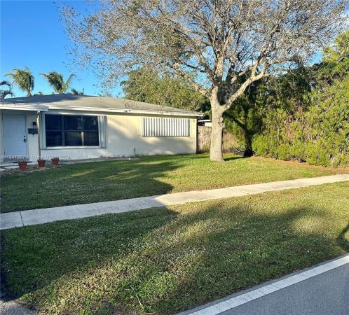 299 NE 28th St, Boca Raton, Florida 33431, image 2