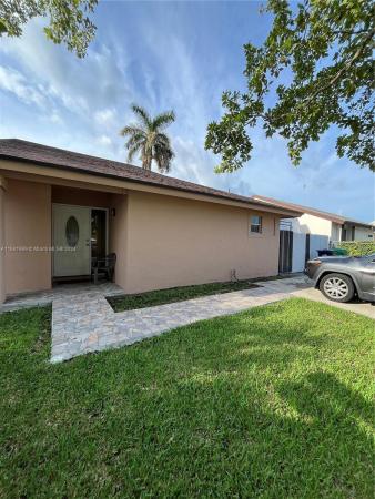 Oak Park, 12224 SW 210th St, South Miami Heights, Florida 33177, image 2