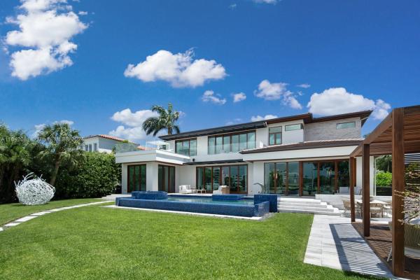 Bal Harbour Village, 100 Bal Bay Dr, Bal Harbour, Florida 33154, image 1