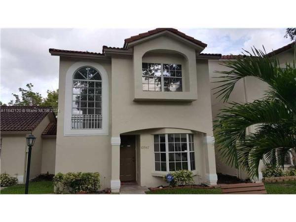 Images At Pembroke Pointe, 10847 NW 8th St, Pembroke Pines, Florida 33026, image 1