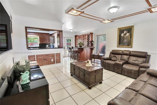 Miami Gardens Manor, 19300 NW 50th Ave, Miami Gardens, Florida 33055, image 3
