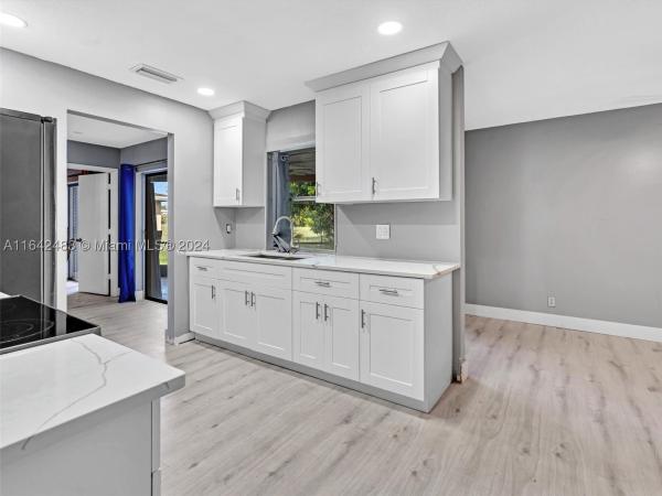 Crystal Lake Golf Villas, 1020 NW 48th Pl, Deerfield Beach, Florida 33064, image 1