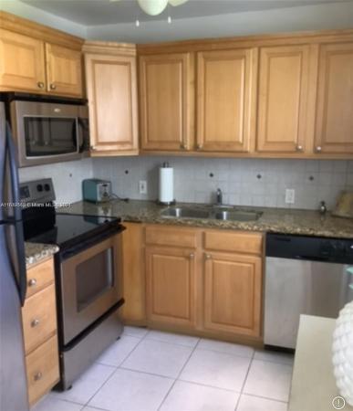 102 Fanshaw C, Boca Raton, Florida 33434, image 3