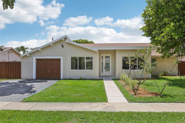 Millers Sunrise Estates, 10500 Sunset Strip, Sunrise, Florida 33322, image 1