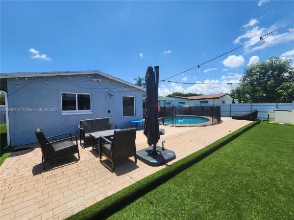 University Heights, 9011 NW 18th Ct, Pembroke Pines, Florida 33024, image 1
