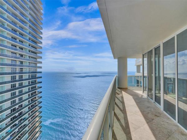 Beach Club 1, 1850 S Ocean Dr #3910, Hallandale Beach, Florida 33009, image 1