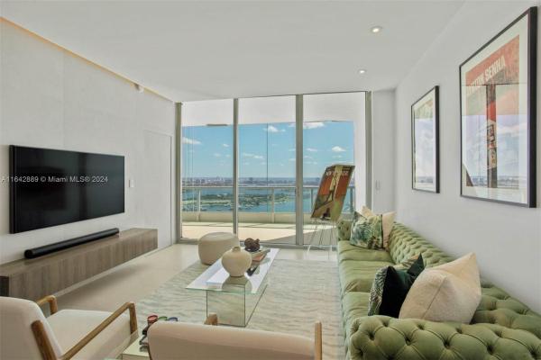 900 Biscayne Bay, 900 Biscayne Blvd #4307, Miami, Florida 33132, image 1