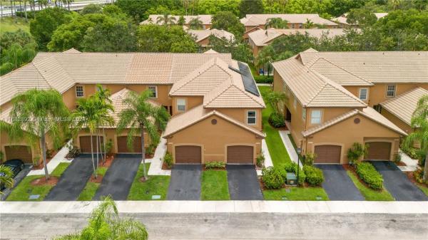 San Sebastian, 1588 Barcelona Way #6-18, Weston, Florida 33327, image 1