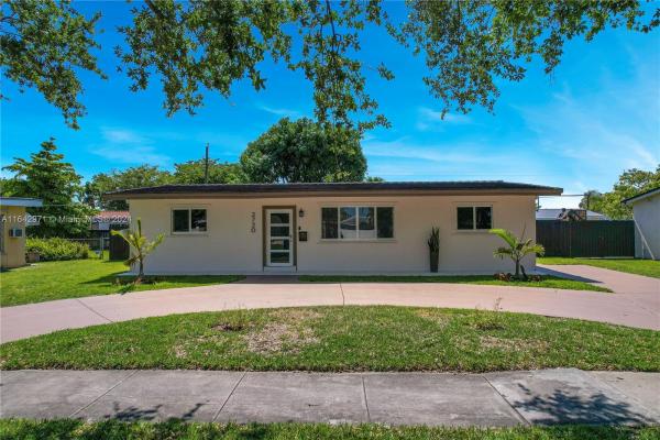 Coral Gardens, 2720 SW 92nd Ave, Westchester, Florida 33165, image 1