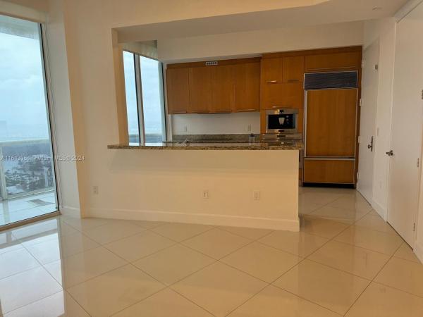 Tdr Tower 3, 15811 Collins Ave #2505, Sunny Isles Beach, Florida 33160, image 2
