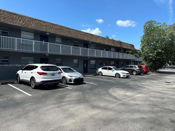 Townhouses Of Plantation, 4757 NW 9th Dr #4757, Plantation, Florida 33317, image 1