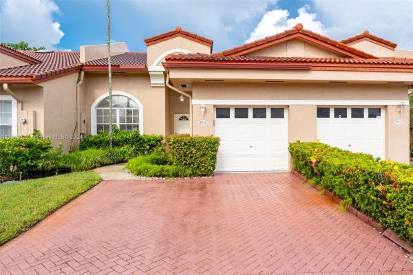 Malvern, 9914 E Malvern Dr #9914, Tamarac, Florida 33321, image 1