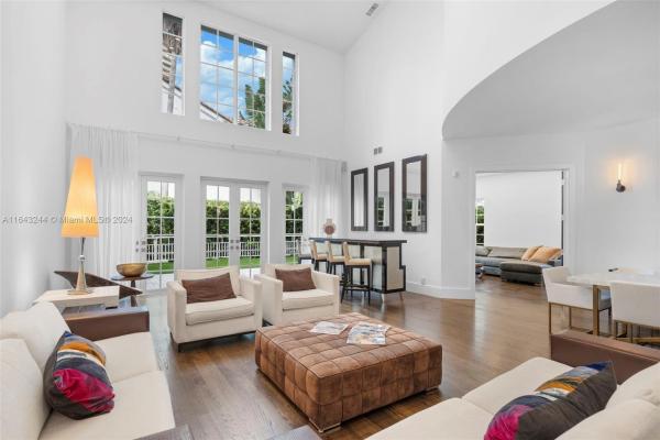 Turnberry Townhomes, 3686 NE 195th Ln, Aventura, Florida 33180, image 1