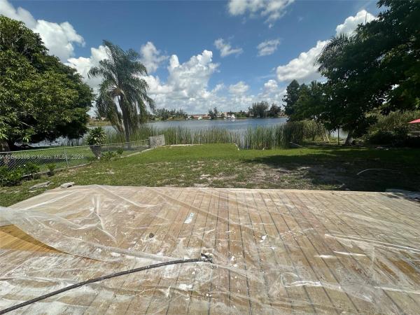 Minton Manor, 2485 NW 131st St, Westview, Florida 33167, image 1