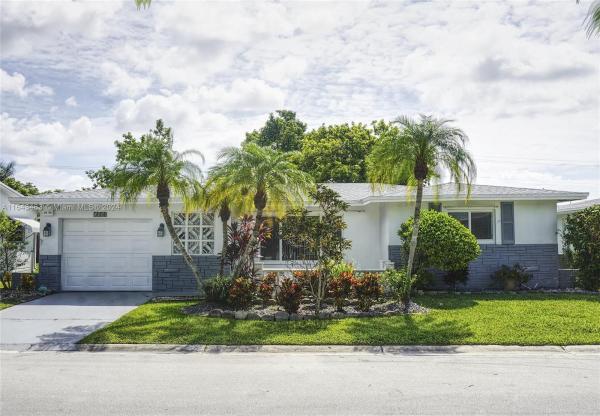 Paradise Gardens 2, 1750 NW 66th Ter, Margate, Florida 33063, image 1