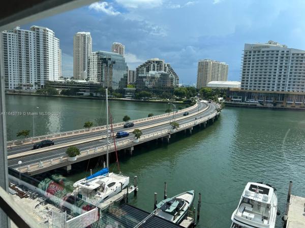 The Four Ambassadors, 801 Brickell Bay Dr #669, Miami, Florida 33131, image 1
