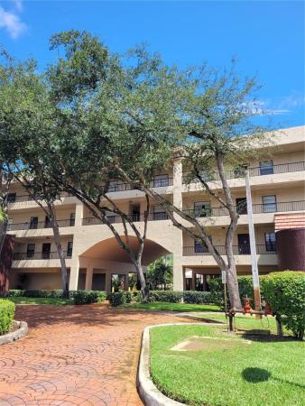 Plantation Racquet Club At Jacaranda, 10401 W Broward Blvd #108, Plantation, Florida 33324, image 1