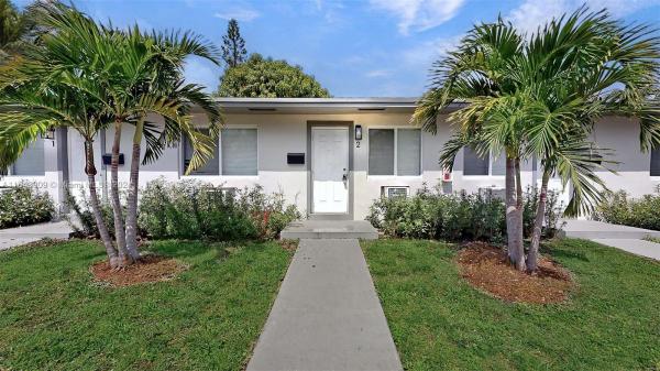 Carolina Court, 891 SW 5th St, Miami, Florida 33130, image 2