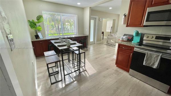 Holiday Heights, 1345 NE 14th Ave, Fort Lauderdale, Florida 33304, image 1