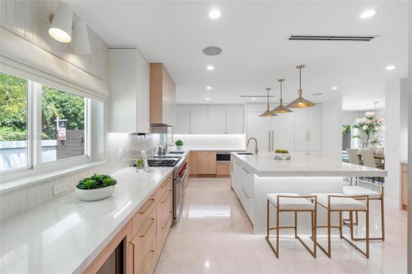 Belvidere Park, 1015 NE 93rd St, Miami Shores, Florida 33138, image 1