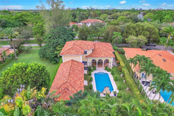 Granada, 1334 Alhambra Cir, Coral Gables, Florida 33134, image 2