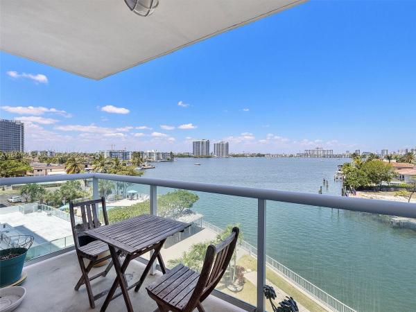Stratford House, 2841 NE 163rd St #607, North Miami Beach, Florida 33160, image 1