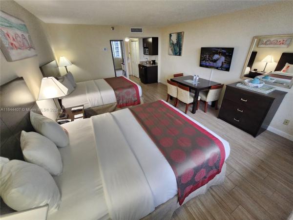 The Aventura Beach Club, 19201 Collins Ave #1041, Sunny Isles Beach, Florida 33160, image 1
