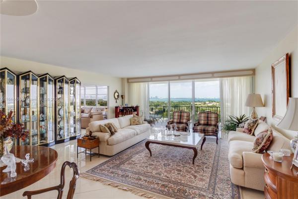 5660 Collins, 5660 Collins Ave #14E, Miami Beach, Florida 33140, image 2