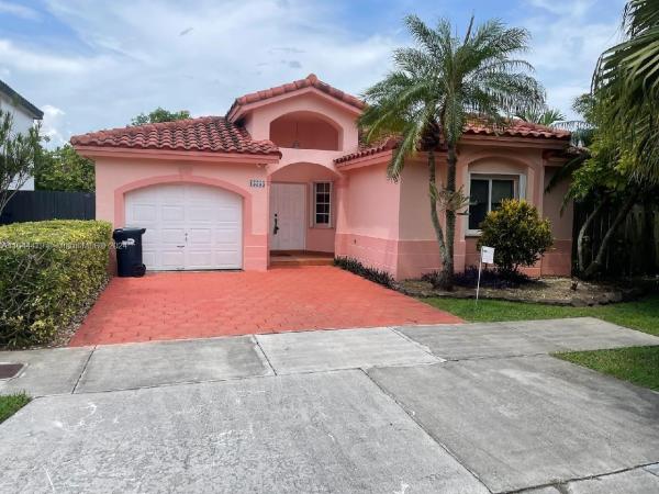 Highlands At Kendall, 15755 SW 91st St, The Hammocks, Florida 33196, image 1