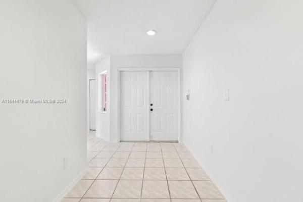 Highlands At Kendall, 15755 SW 91st St, The Hammocks, Florida 33196, image 2