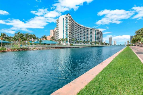 Village By The Bay, 3255 NE 184th St #12206, Aventura, Florida 33160, image 3