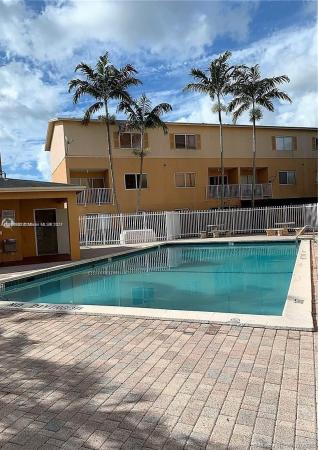 Paseo Real, 6245 Kendale Lakes Cir #210, Kendale Lakes, Florida 33183, image 1