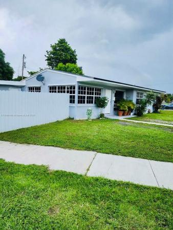 Myrtle Grove, 3351 NW 177th Ter, Miami Gardens, Florida 33056, image 3