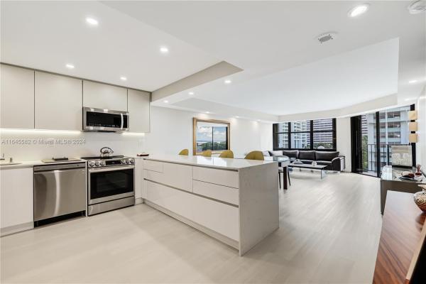 Brickell Place, 1865 Brickell Ave #A606, Miami, Florida 33129, image 1