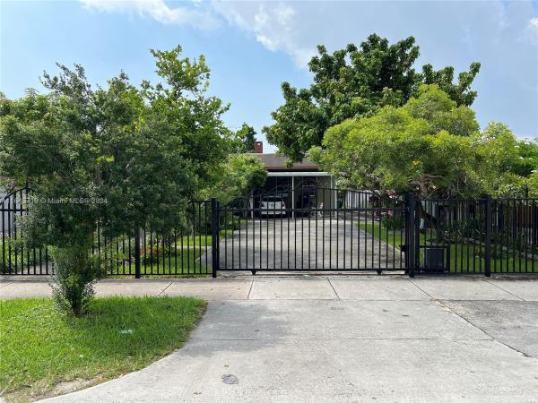 Ocoee Park, 1734 NW 18th St, Miami, Florida 33125, image 1