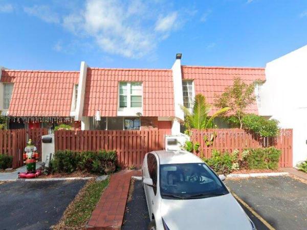 Lake Laura, 14037 SW 84th St #1604, Glenvar Heights, Florida 33183, image 1