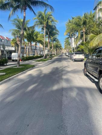 Bayview Point, 3770 NE 171st St #308, North Miami Beach, Florida 33160, image 1