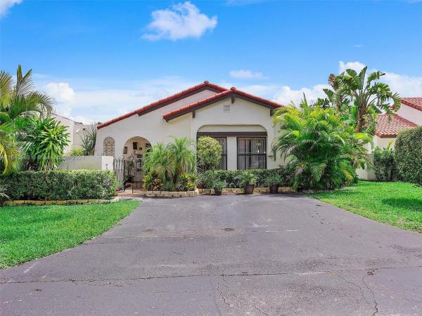 Town Villas In The Crossings, 13390 SW 115th Ter, The Crossings, Florida 33186, image 1