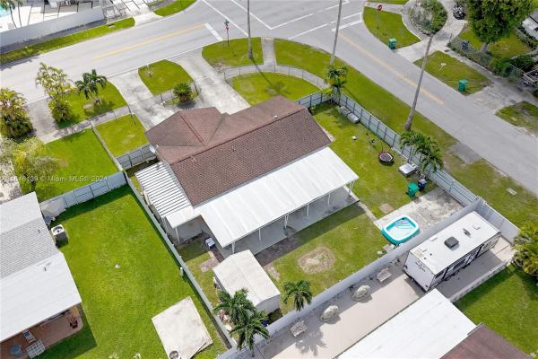 Eureka Manor, 18730 SW 122nd Ave, South Miami Heights, Florida 33177, image 3
