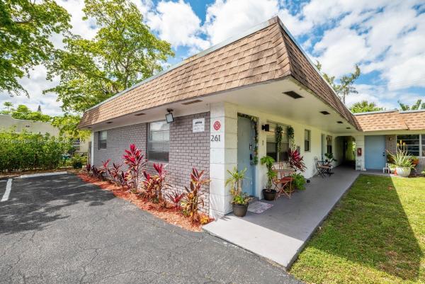 Prospect Gardens, 261 NW 42nd St, Oakland Park, Florida 33309, image 1