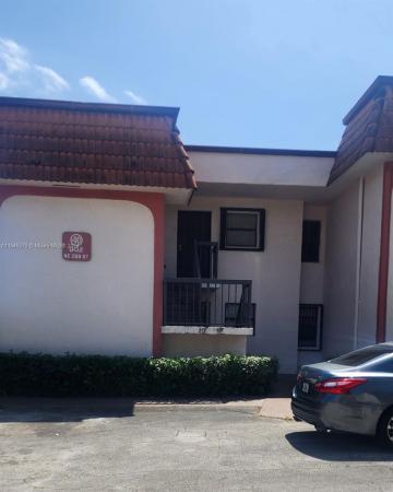 Monterey, 902 NE 209th St #201-40, Ives Estates, Florida 33179, image 1