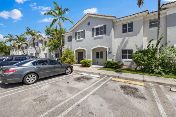 Venetia Groves, 1619 SE 31st Ct #1619, Homestead, Florida 33035, image 2