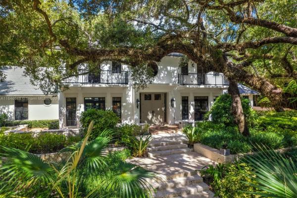 Snapper Creek Lakes, 10920 Lakeside Dr, Coral Gables, Florida 33156, image 1