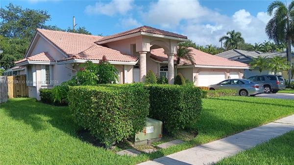 Westport At Jacaranda, 361 NW 110th Ave, Plantation, Florida 33324, image 1