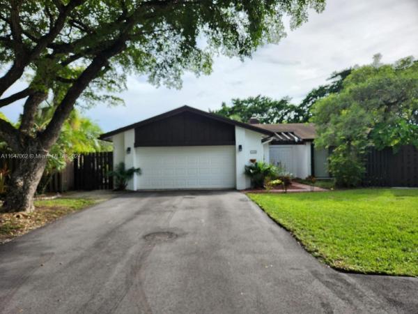 The Crossings, 10940 SW 135th Ct Cir, The Crossings, Florida 33186, image 1